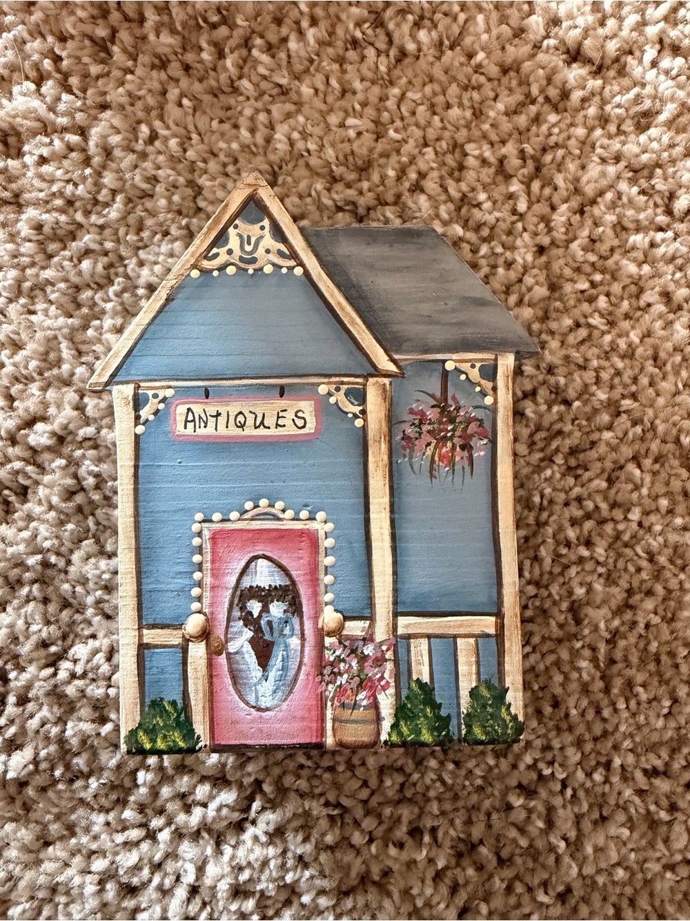 hand painted wooden village shelf sitters